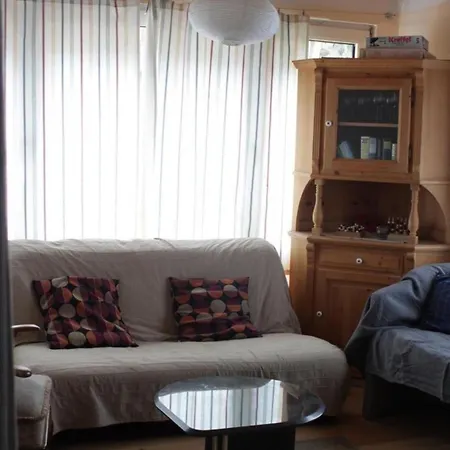 Nettes Ferienhaus In Mit Grill Und Garten Nyaraló Ueckermünde