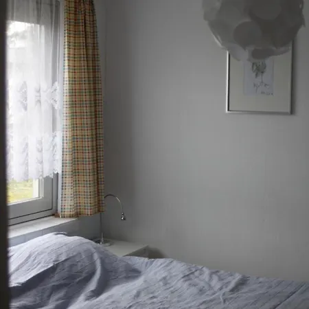Nyaraló Nettes Ferienhaus In Mit Grill Und Garten Ueckermünde